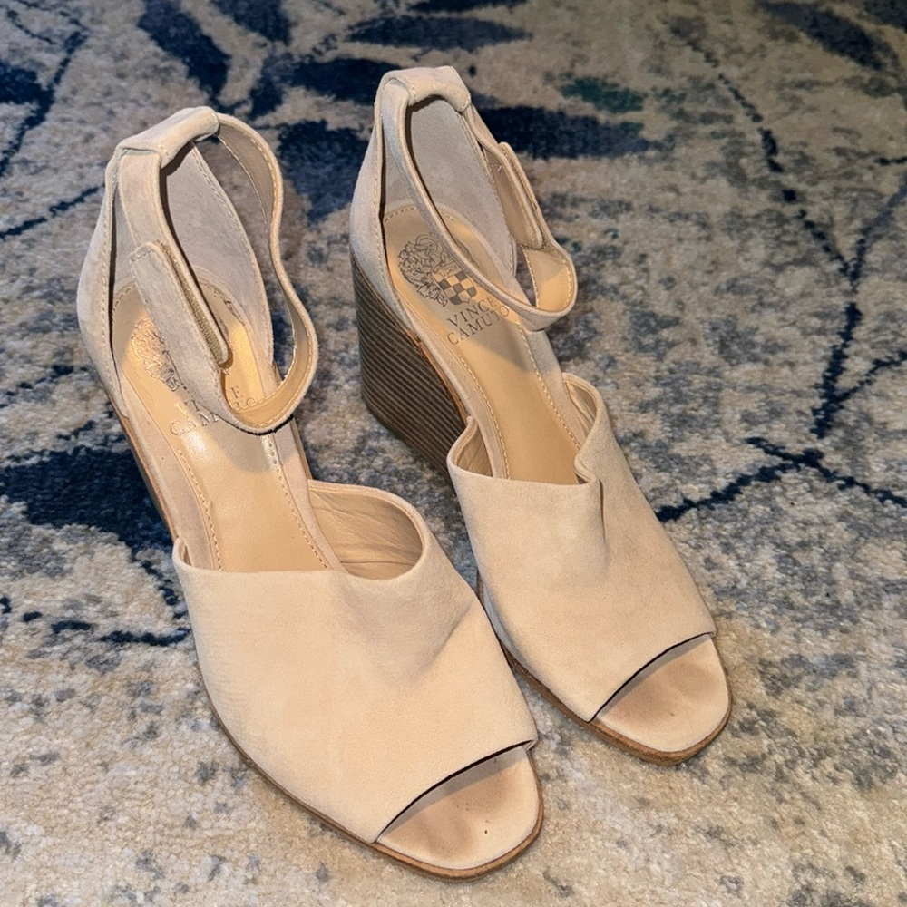 Vince camuto wedges